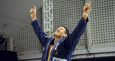 Felipe Pena